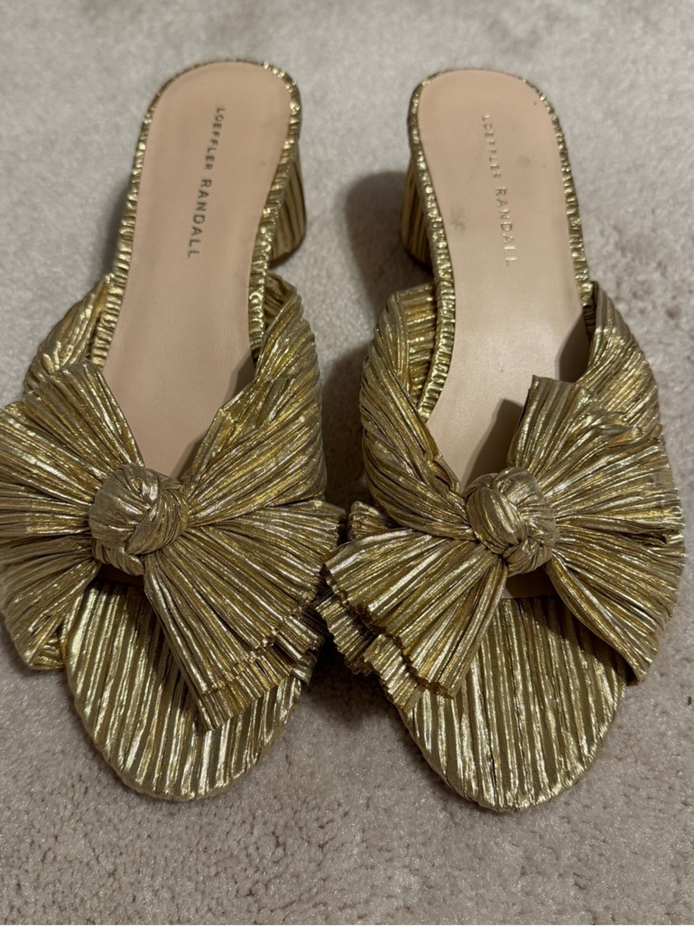 LOEFFLER RANDALL
Emilia bow-embellished plissé-lamé mules Sz 40